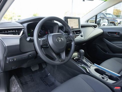 Certified 2026 Toyota Corolla LE w/ LE Premium Package FWD image 10