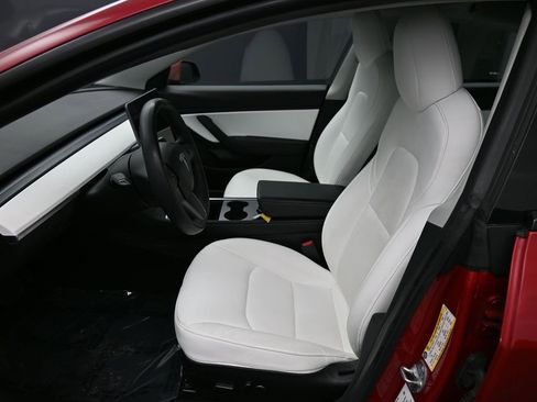 Used 2021 Tesla Model 3 Standard Range Plus image 21