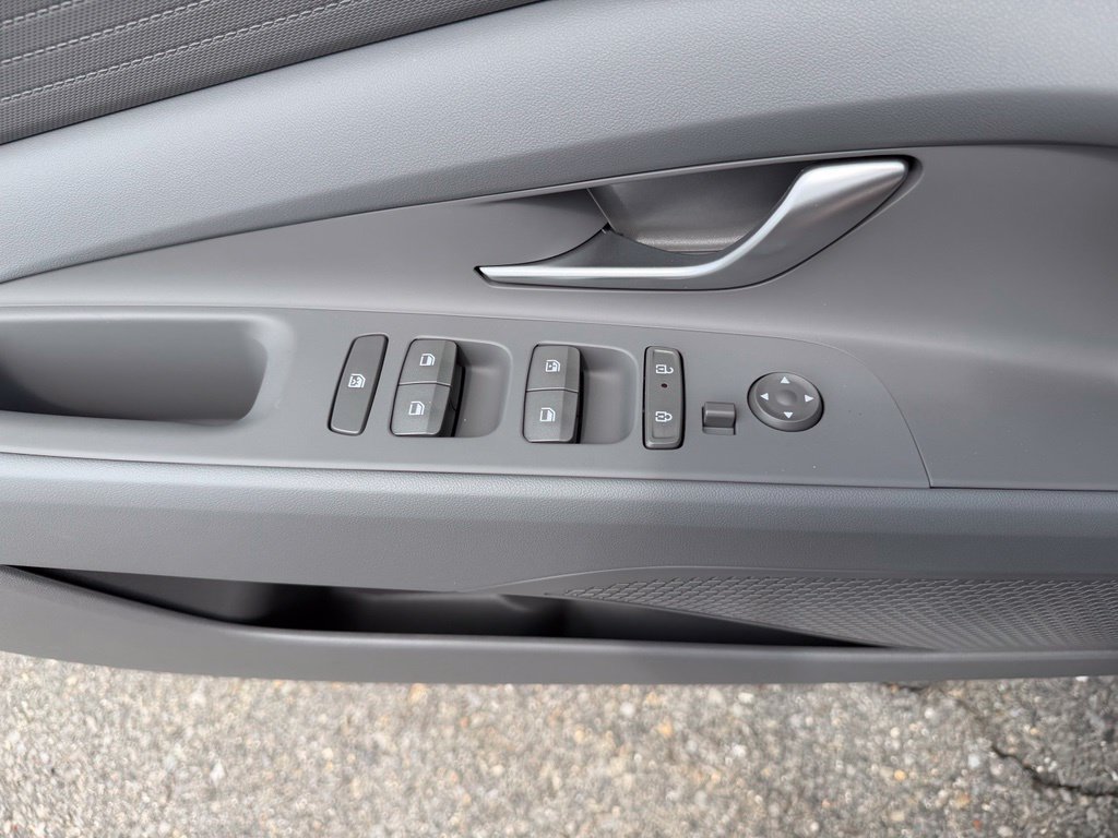 New 2026 Hyundai Elantra SEL w/ Cargo Package FWD image 18