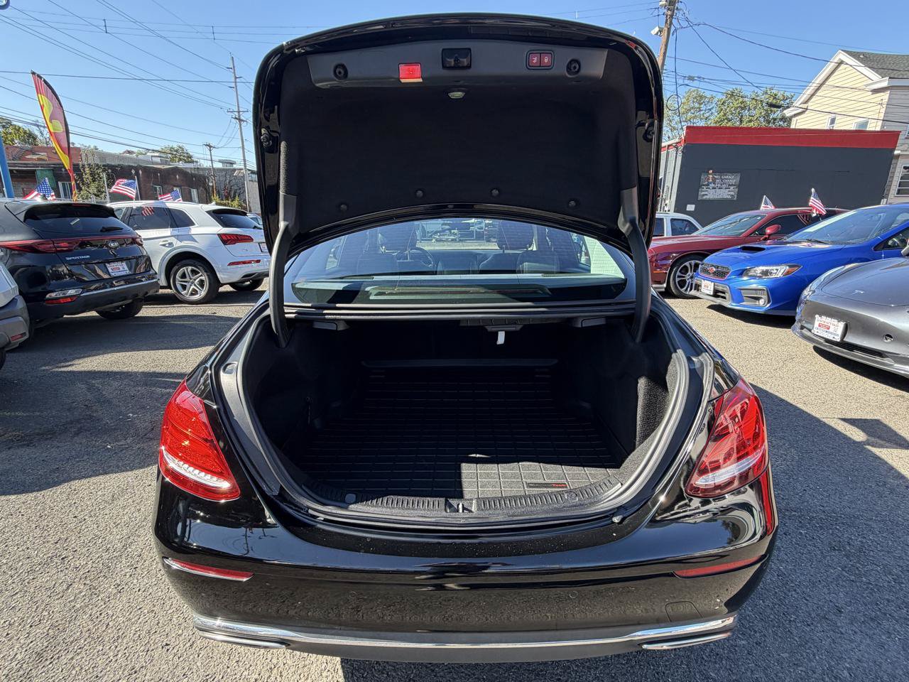 Used 2017 Mercedes-Benz E 300 4MATIC w/ Premium 1 Package image 14