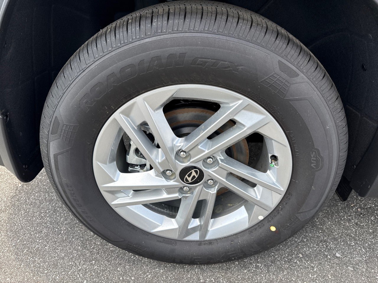 Used 2026 Hyundai Tucson SE FWD image 9