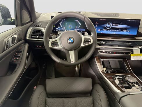 New 2026 BMW X5 xDrive40i w/ M Sport Package AWD/4WD image 46