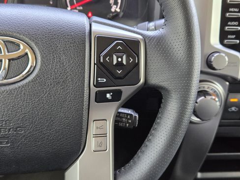 Used 2024 Toyota 4Runner SR5 AWD/4WD image 25
