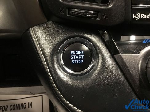 Used 2018 Toyota RAV4 XLE image 51