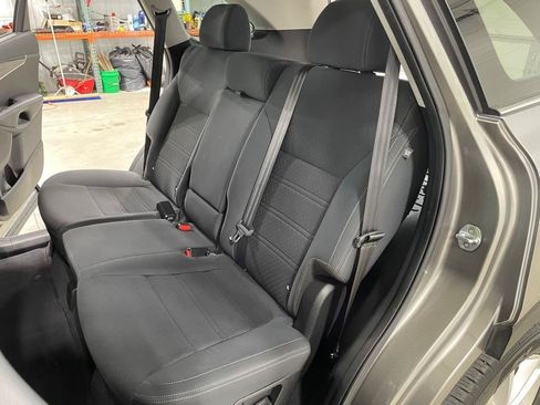 Used 2017 Kia Sorento FWD w/ LX Convenience Package image 14