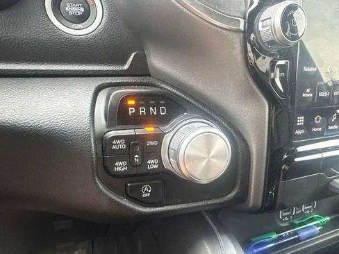 Used 2023 RAM 1500 Laramie AWD/4WD image 16