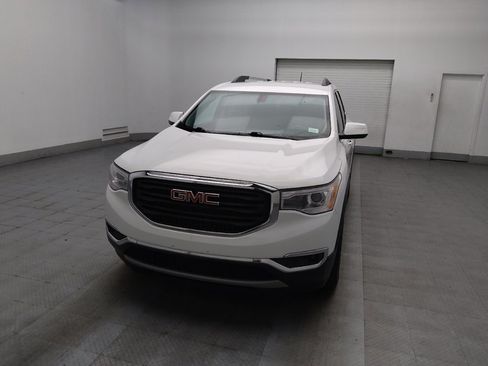 Used 2019 GMC Acadia SLT AWD/4WD image 15