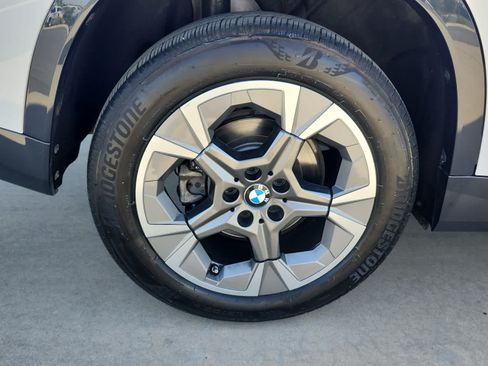 Used 2025 BMW X1 xDrive28i w/ Convenience Package AWD/4WD image 9
