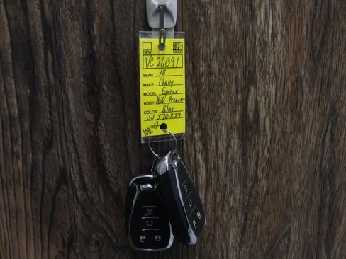 Used 2018 Chevrolet Equinox Premier image 5