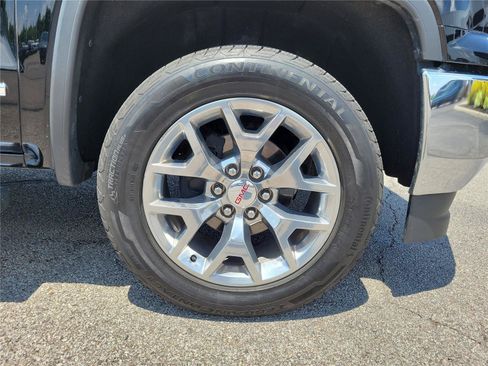 Used 2018 GMC Sierra 1500 SLT w/ SLT Premium Package AWD/4WD image 5