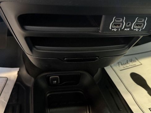 Used 2023 Chrysler Pacifica Touring-L w/ S Appearance Package AWD/4WD image 36