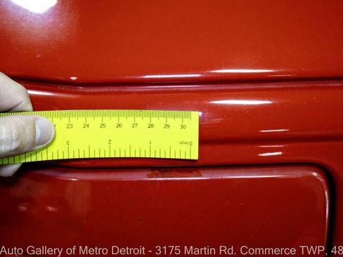 Used 1992 Chevrolet Corvette Coupe RWD image 28