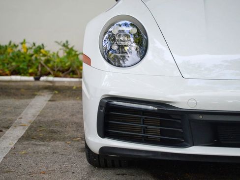 Used 2021 Porsche 911 Carrera image 20