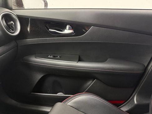 Used 2022 Kia Forte GT image 24