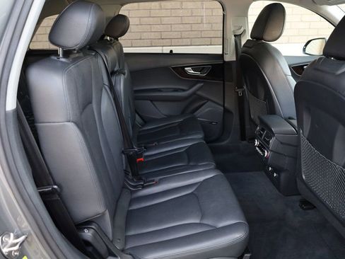 Used 2018 Audi Q7 3.0T Prestige w/ Prestige Package image 27