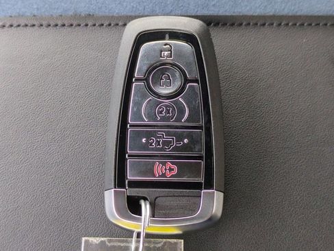 New 2026 Ford F250 Platinum image 29