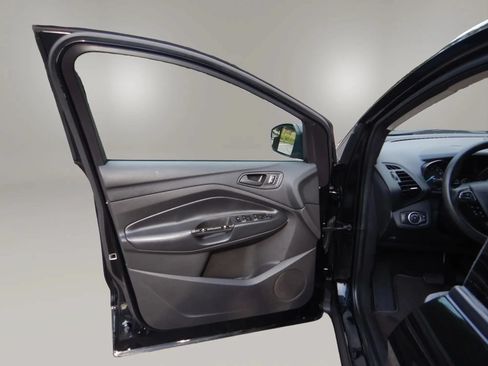 Used 2018 Ford Escape S FWD image 10