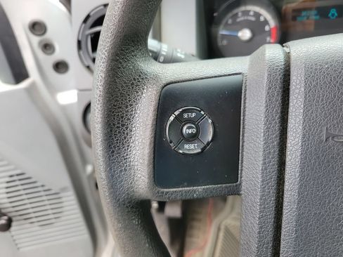 Used 2011 Ford F350 XL w/ Snow Plow Prep Pkg AWD/4WD image 18