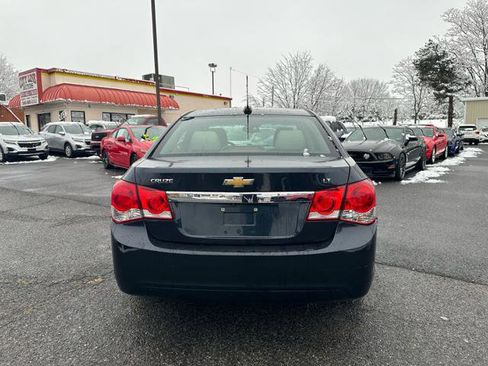 Used 2015 Chevrolet Cruze LT w/ Technology Package image 6