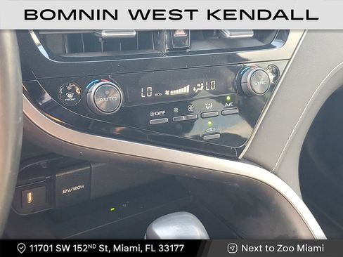 Used 2022 Toyota Camry XSE image 24