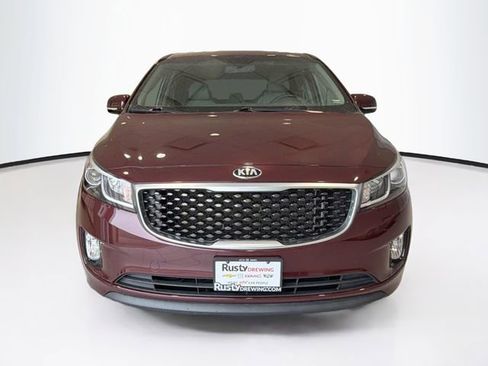 Used 2015 Kia Sedona EX image 2