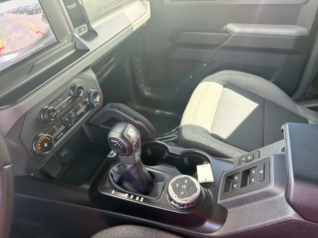 Used 2022 Ford Bronco 4-Door AWD/4WD image 19