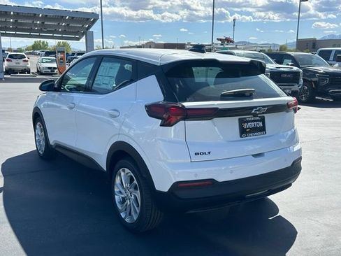 New 2027 Chevrolet Bolt LT image 22