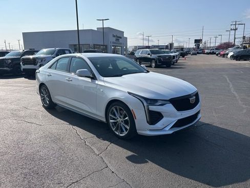 Used 2023 Cadillac CT4 Sport RWD image 4