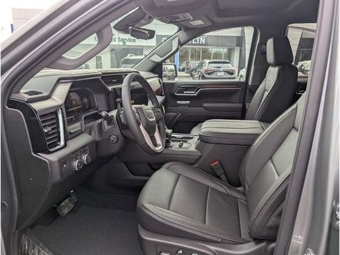 New 2026 GMC Sierra 1500 Denali w/ Denali Reserve Package image 15