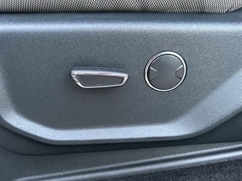 Used 2015 Ford F150 XLT w/ Equipment Group 301A Mid image 12