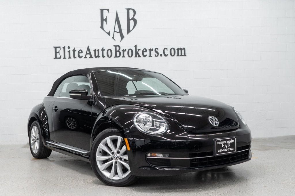 Used 2013 Volkswagen Beetle TDI FWD image 30