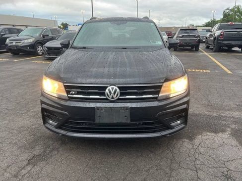 Used 2021 Volkswagen Tiguan SE R-Line AWD/4WD image 6