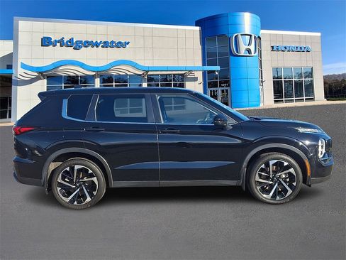 Used 2022 Mitsubishi Outlander ES image 7