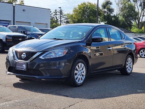 Used 2016 Nissan Sentra SV image 8
