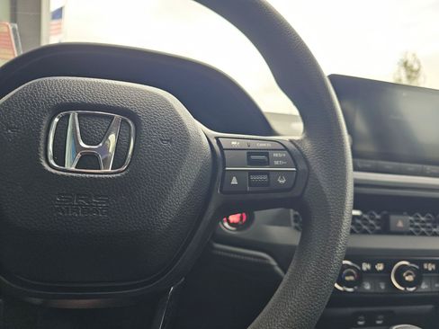 Used 2023 Honda Accord EX image 34