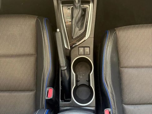 Used 2018 Toyota Corolla SE FWD image 14