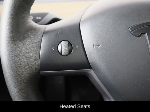 Used 2023 Tesla Model Y Long Range image 8