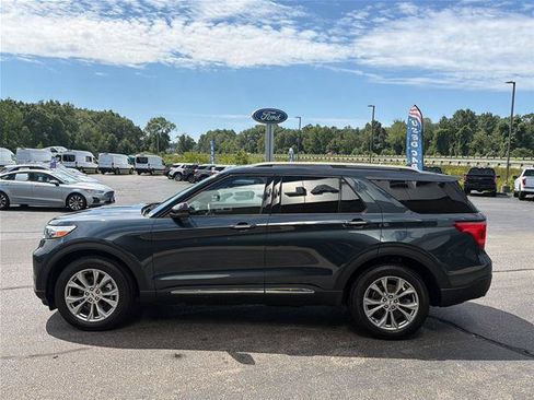Certified 2023 Ford Explorer Limited w/ Equipment Group 301A AWD/4WD image 4