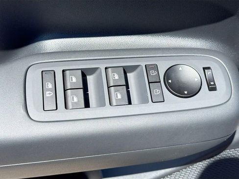 New 2026 Hyundai Santa Fe SE FWD image 17