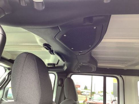 New 2026 Jeep Wrangler Unlimited Rubicon image 26