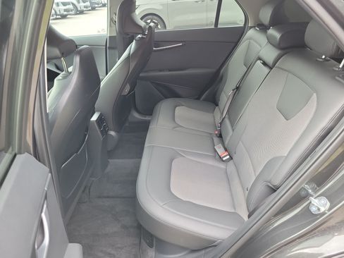 Certified 2025 Kia Niro EX FWD image 13