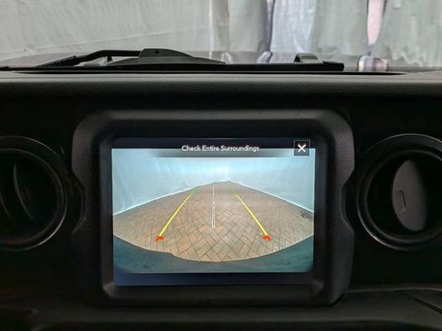 Used 2021 Jeep Wrangler Unlimited Sport AWD/4WD image 33