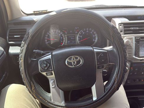 Used 2018 Toyota 4Runner Limited RWD image 4