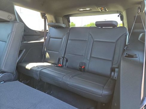 Used 2025 Chevrolet Tahoe Z71 AWD/4WD image 31