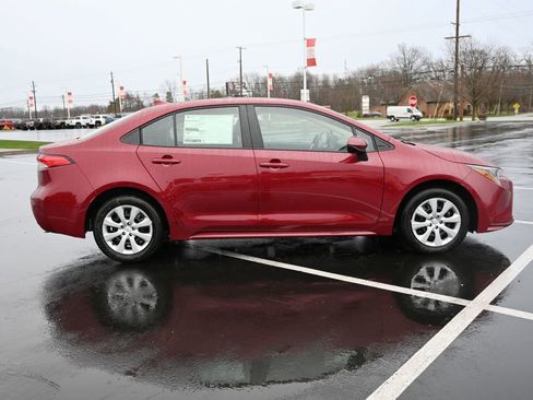 New 2026 Toyota Corolla LE FWD image 9
