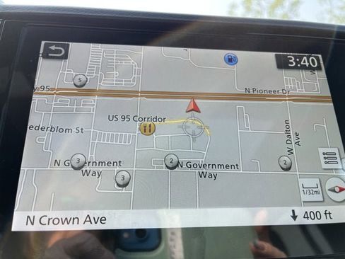 Used 2025 Nissan Frontier PRO-4X w/ Pro Premium Package image 13