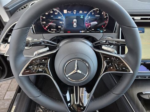 New 2026 Mercedes-Benz E 350 4MATIC Sedan image 22