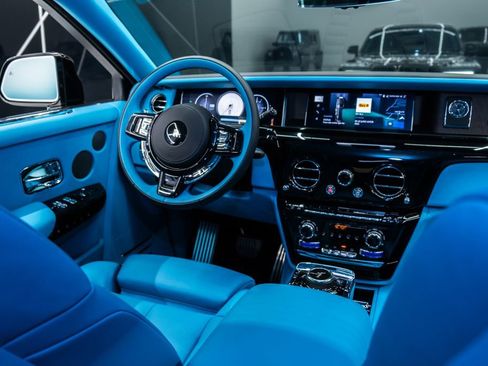 Used 2025 Rolls-Royce Phantom Mansory image 58