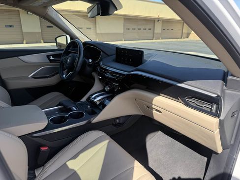 Used 2023 Acura MDX SH-AWD image 19