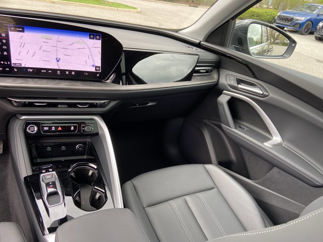 Used 2025 Audi Q5 Premium w/ Convenience Package AWD/4WD image 16